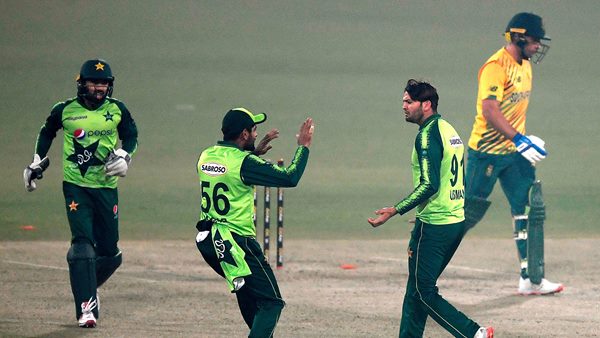 പാകിസ്താന്‍ 