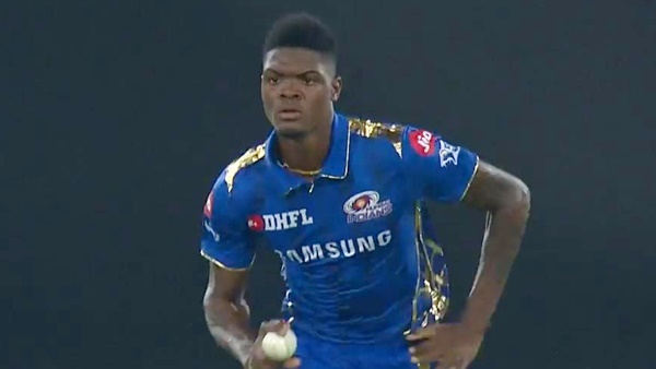 അല്സാരി ജോസഫിന്റെ മികച്ച ബൗളിങ് അല്സാരി ജോസഫിന്റെ മികച്ച ബൗളിങ്