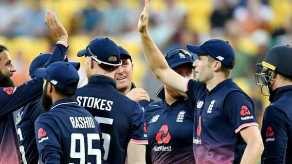 ഇംഗ്ലണ്ട് ഫേവറിറ്റുകള്‍