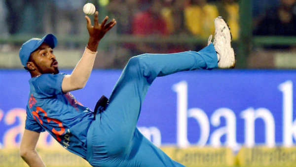 ഫീല്‍ഡ് ചെയ്താല്‍ ക്ഷീണമുണ്ടാവില്ലേ?