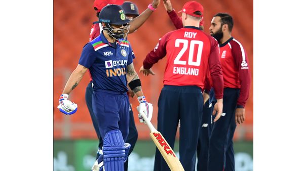 ആദ്യമായി സ്റ്റംപിങ്ങില്‍ പുറത്തായി കോലി