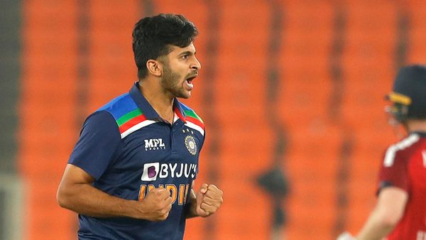 ശര്‍ദുല്‍ ഠാക്കൂര്‍