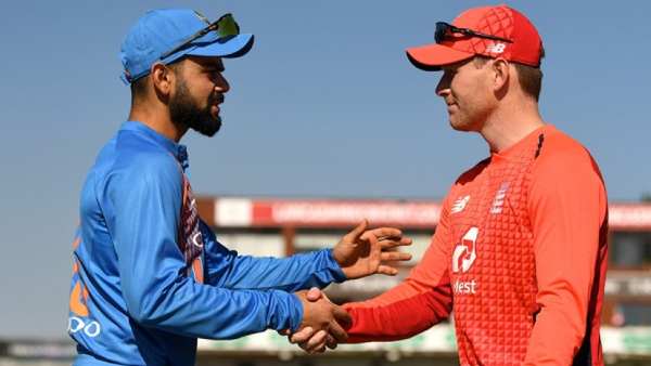 കണക്കുകളില്‍ ഒപ്പത്തിനൊപ്പം