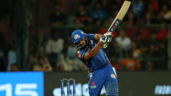 700ന് മുകളില്‍ സിക്‌സല്‍