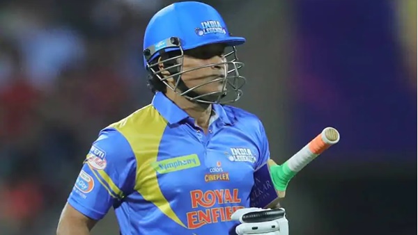 കൂടുതല്‍ ഫിഫ്റ്റി