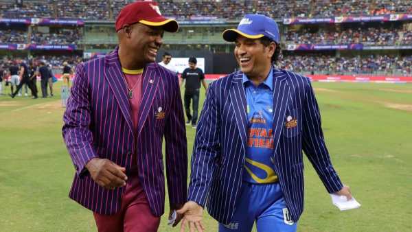 സെമി പ്രവേശനം