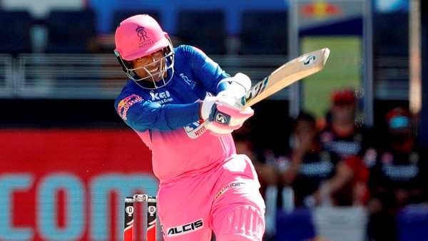 ഓപ്പണറായി കളിക്കണം