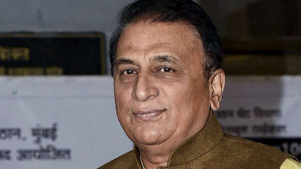 തൊട്ടടുത്തായിരുന്നു ഇരുന്നത് തൊട്ടടുത്തായിരുന്നു ഇരുന്നത്