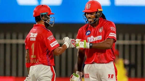 ടീമിന് ബാധ്യതയാവുന്നു