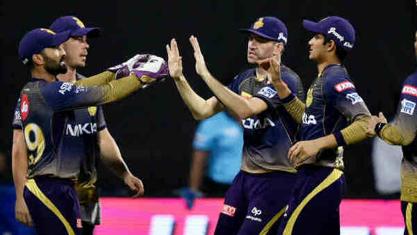 അബദ്ധങ്ങളുടെ നിര