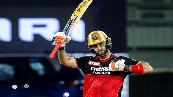 മാക്‌സ്‌വെല്‍ നൂറടിച്ചു