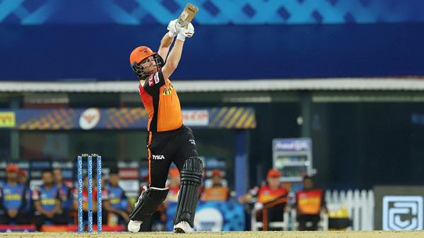 ജോണി ബെയര്‍സ്‌റ്റോയുടെ ഹിറ്റ് വിക്കറ്റ്