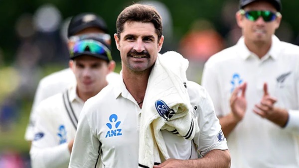 കോളിന് ഡി ഗ്രാന്റ്ഹോം (ന്യൂസീലന്ഡ്) കോളിന് ഡി ഗ്രാന്റ്ഹോം (ന്യൂസീലന്ഡ്)