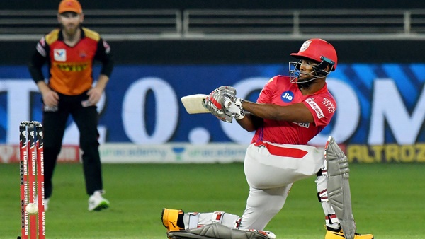 നിക്കോളാസ് പുരാന്‍