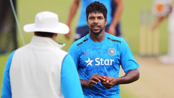 വരുണ്‍ ആരോണ്‍