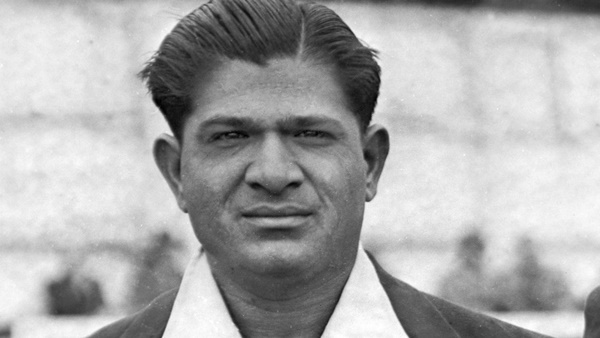 വിനോദ് മങ്കാദ് (231)