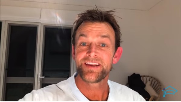 ആദം ഗില്‍ക്രിസ്റ്റ്