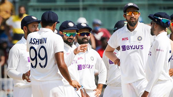 ആദ്യ പരമ്പര 1932ല്‍