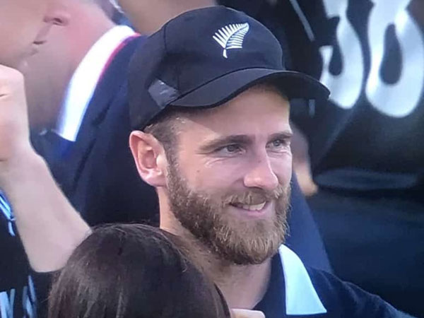  തുടക്കത്തില്‍ തന്നെ വീണു