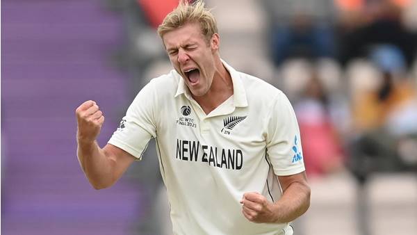 ഐസിസി ഫൈനലിലെ കിവീസ് താരത്തിന്റെ മികച്ച ബൗളിങ് പ്രകടനം