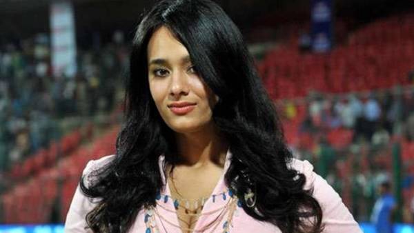  മായന്തി ലാംഗര്‍