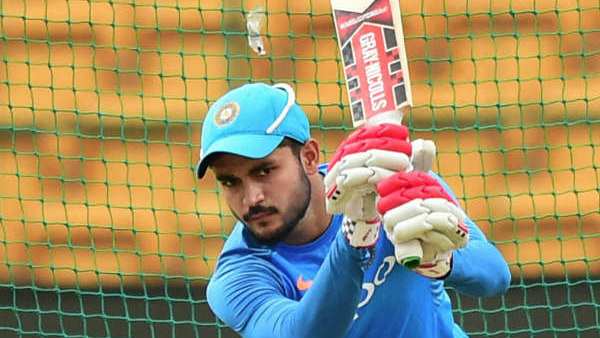  ലങ്കയില്‍ മികച്ച പ്രകടനം