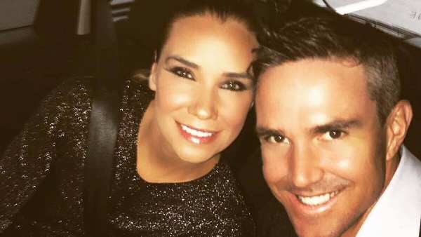  കെവിന്‍ പീറ്റേഴ്‌സന്‍- ജെസ്സിക്ക ടെയ്‌ലര്‍