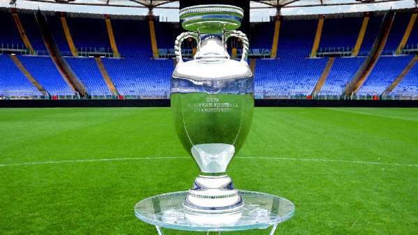  പ്രായം കുറഞ്ഞ താരം 