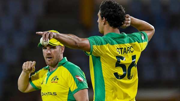  രണ്ടോവറില്‍ 36 റണ്‍സ്