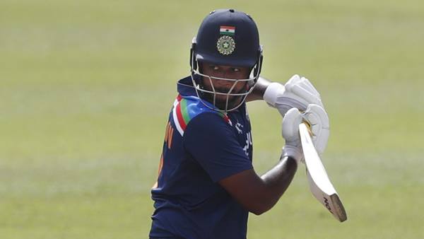 ബാറ്റിങ് പ്രയാസമുള്ള സാഹചര്യം