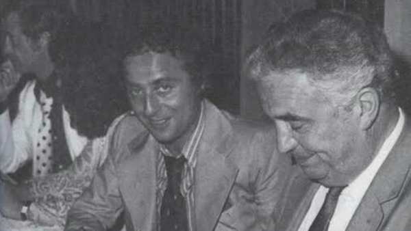  രണ്ടായി പിരിഞ്ഞു