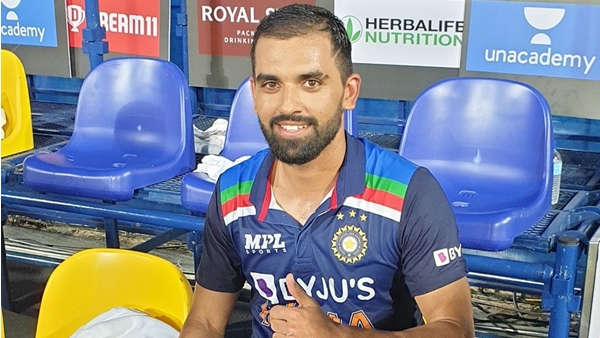 ടി20യിലെ പ്രകടനങ്ങളുടെ താരതമ്യം