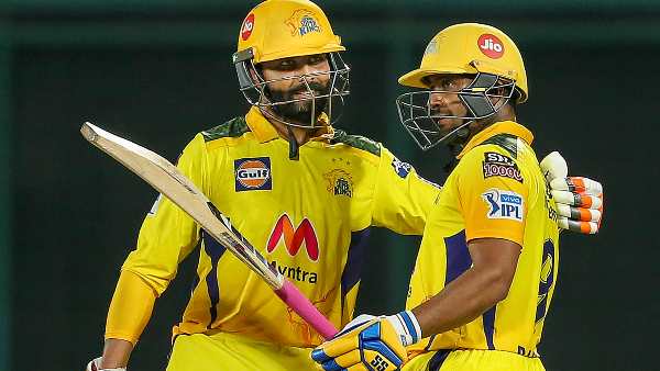  രവീന്ദ്ര ജഡേജ- അമ്പാട്ടി റായുഡു (102 റണ്‍സ്)