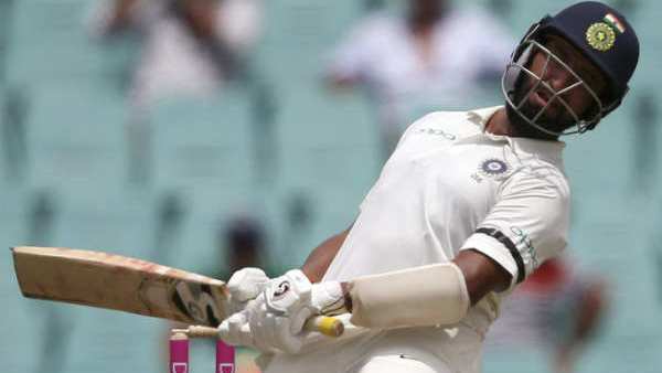 അക്കൗണ്ട് തുറക്കാന്‍ 35 ബോളുകള്‍