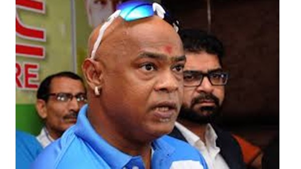 വിനോദ് കാംബ്ലി (ഇന്ത്യ)