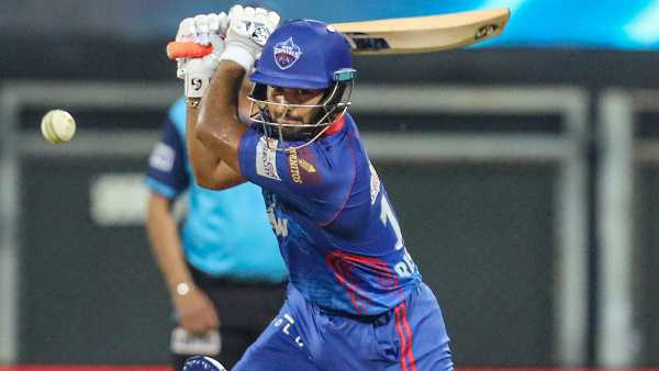  ഡല്‍ഹി ക്യാപ്പിറ്റല്‍സ് (നാലു പേര്‍)