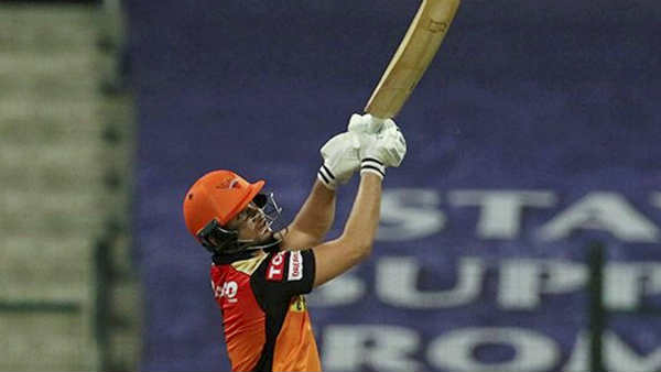  ഹൈദരാബാദിന്റെ ഇന്നിങ്സ്