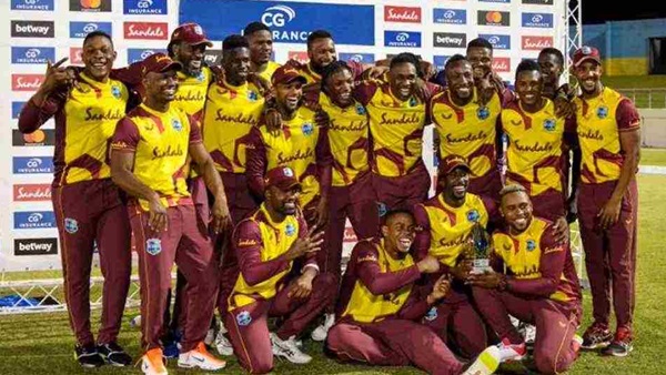 വെസ്റ്റ് ഇന്‍ഡീസ് സെമിയില്‍