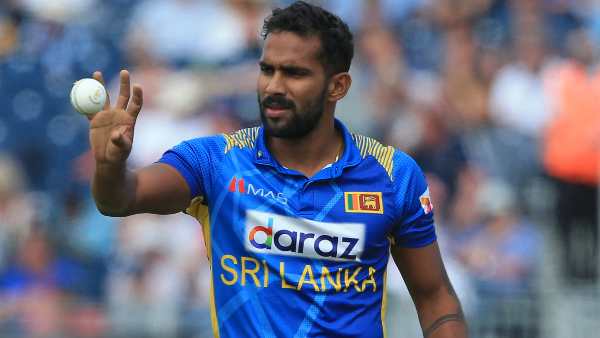  ചാമിക കരുണരത്‌നെ (ശ്രീലങ്ക)