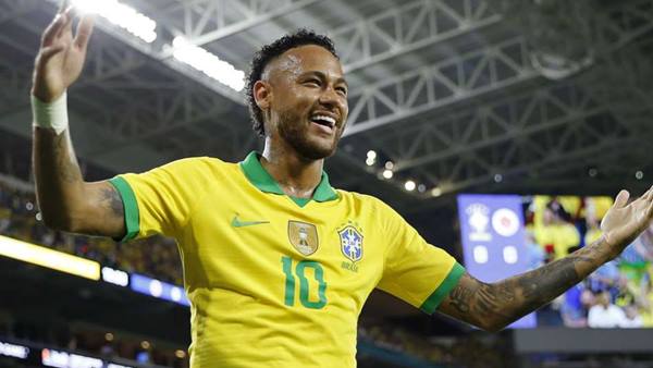 ബ്രസീലും ശക്തമായ നിര