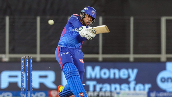 ഷിംറോന്‍ ഹെറ്റ് മെയര്‍ (വെസ്റ്റ് ഇന്‍ഡീസ്)