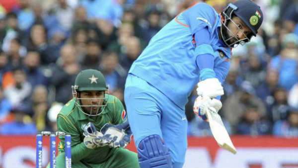  യുവരാജ് സിങ് (59 റണ്‍സ്)