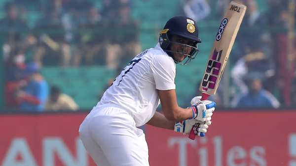  ശുഭ്മാന്‍ ഗില്‍ (5/10, ശരാശരി)