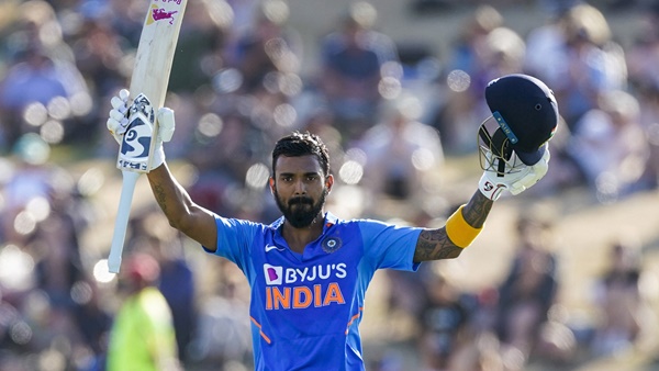 ടിം സൗത്തി- കെ എല്‍ രാഹുല്‍