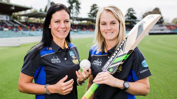 ഡാനി വാന്‍ നിക്കെര്‍ക്ക്-മരിസാനി കാപ്പ്