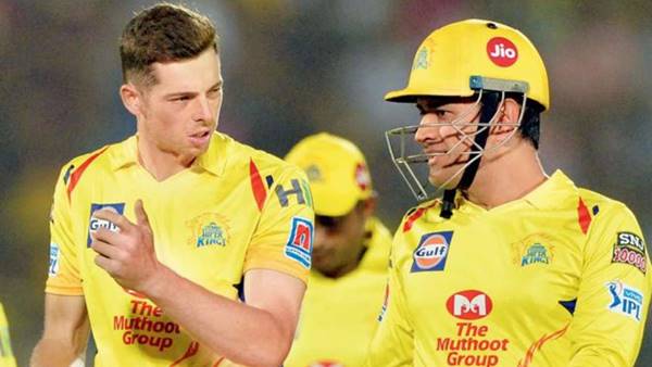 മിച്ചല്‍ സാന്റ്‌നര്‍