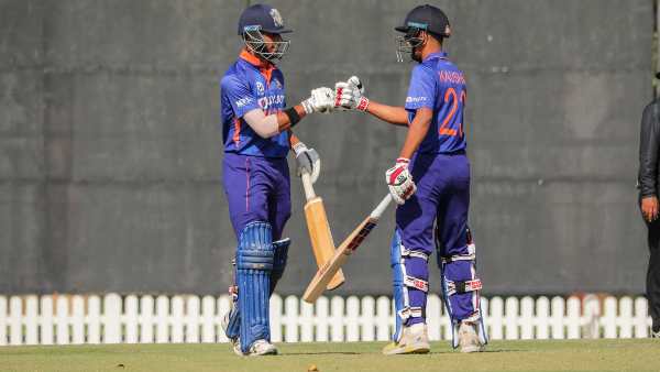  ഇന്ത്യ-പാക് പോരാട്ടം