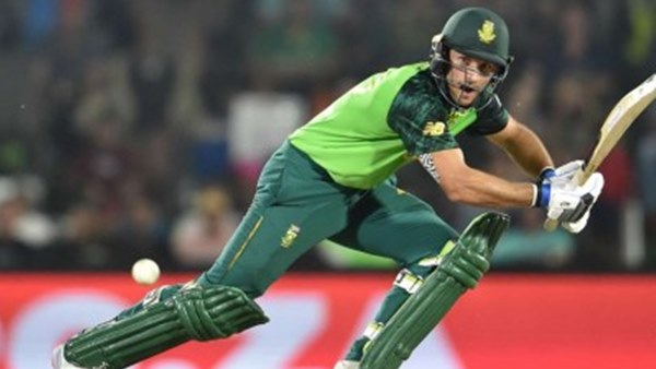 ജെന്നിമാന്‍ മലാന്‍ (ദക്ഷിണാഫ്രിക്ക)