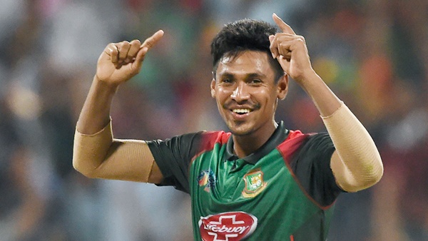 ഹാരിസ് റൗഫ്, തബ്രൈസ് ഷംസി, മുസ്തഫിസുര്‍ റഹ്മാന്‍