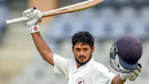  റണ്‍വേട്ട തുടര്‍ന്നു